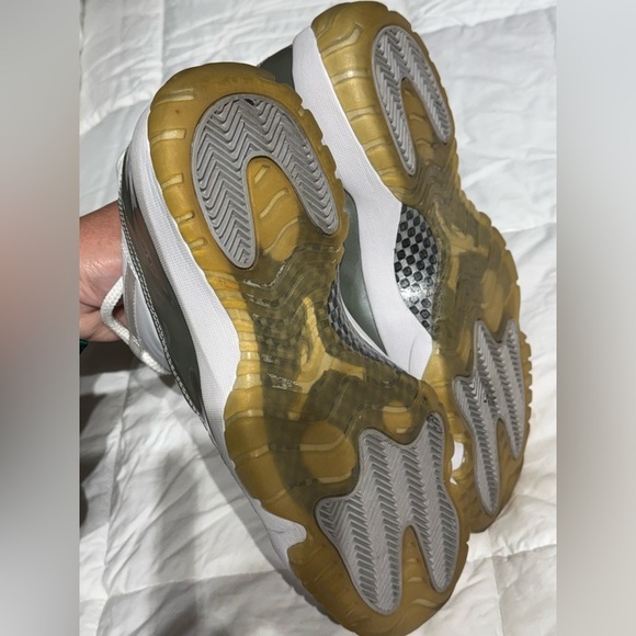 Size 12 - Air Jordan 11 Retro Low Cement Grey - Picture 10 of 12